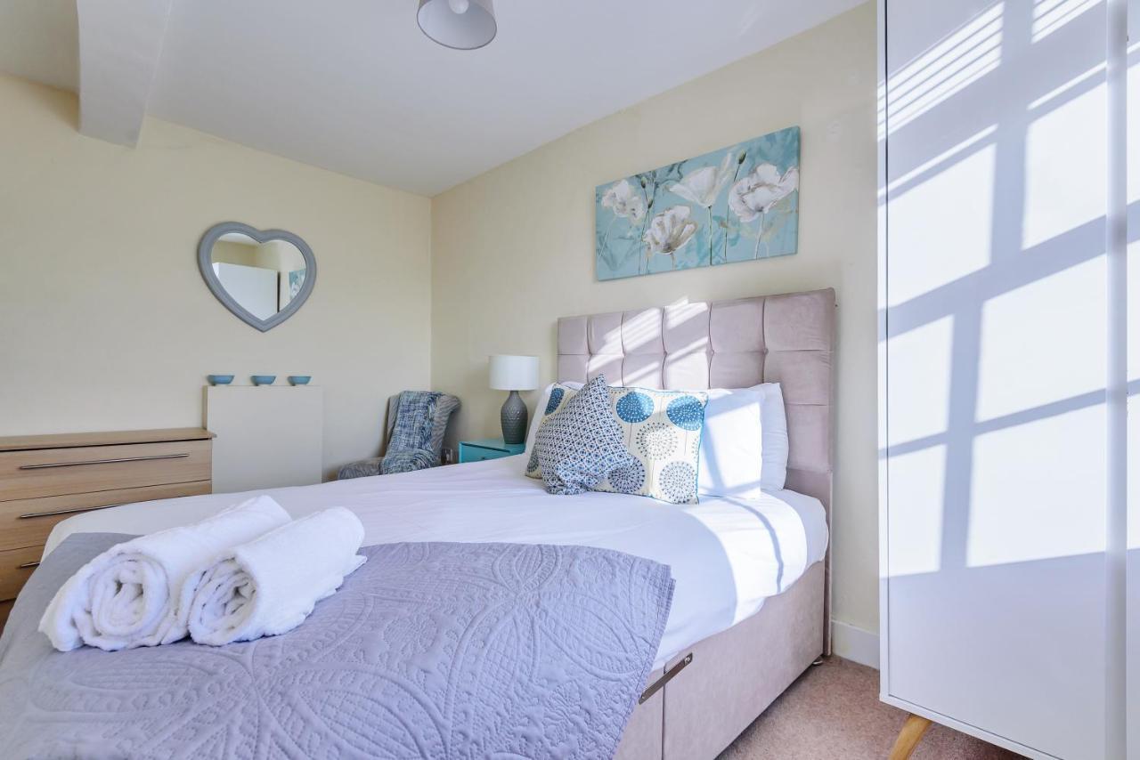 37A Stonegate Loft Apartment ยอร์ค ภายนอก รูปภาพ