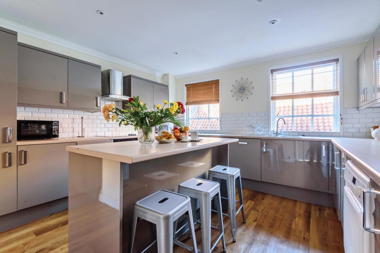 37A Stonegate Loft Apartment ยอร์ค ภายนอก รูปภาพ