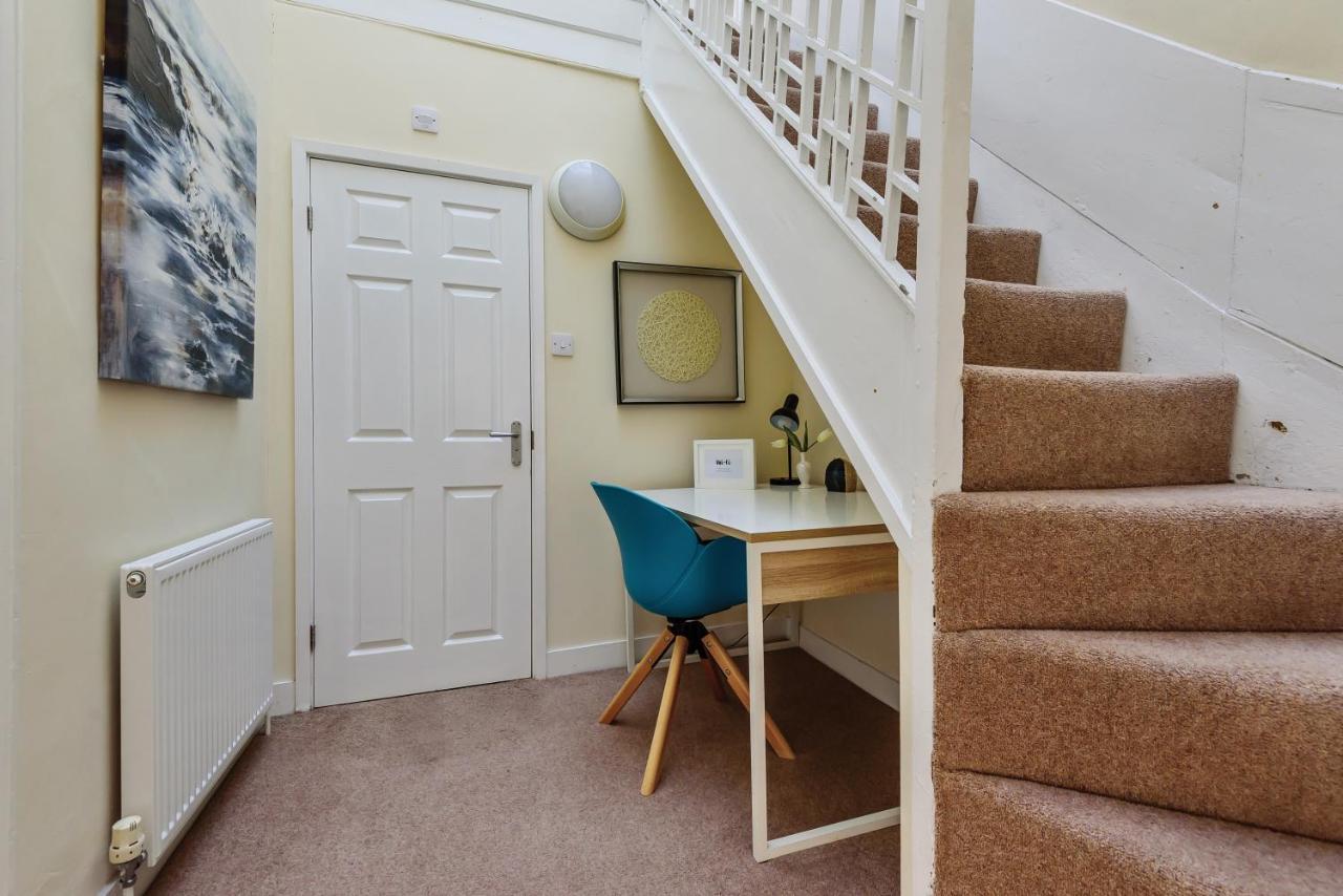 37A Stonegate Loft Apartment ยอร์ค ภายนอก รูปภาพ